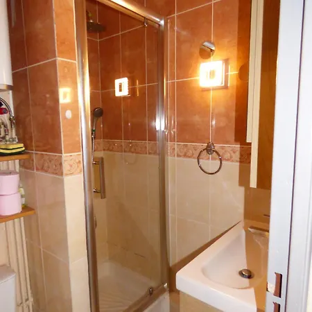 Apartmán Meuble De Tourisme 2*, T2 Cabine, Rdc, 4 Couchages, A Plage. Narbonne-Plage